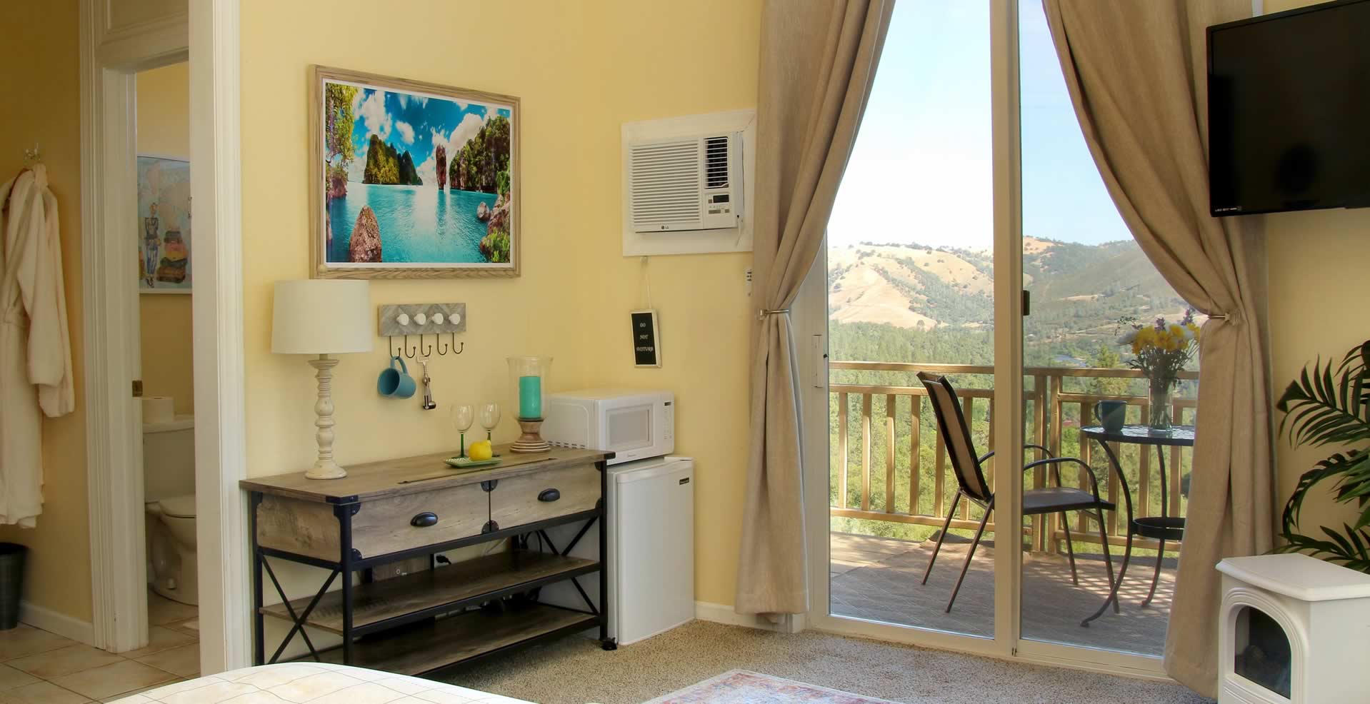 Bella Vista - Arbor Suite - room with a view