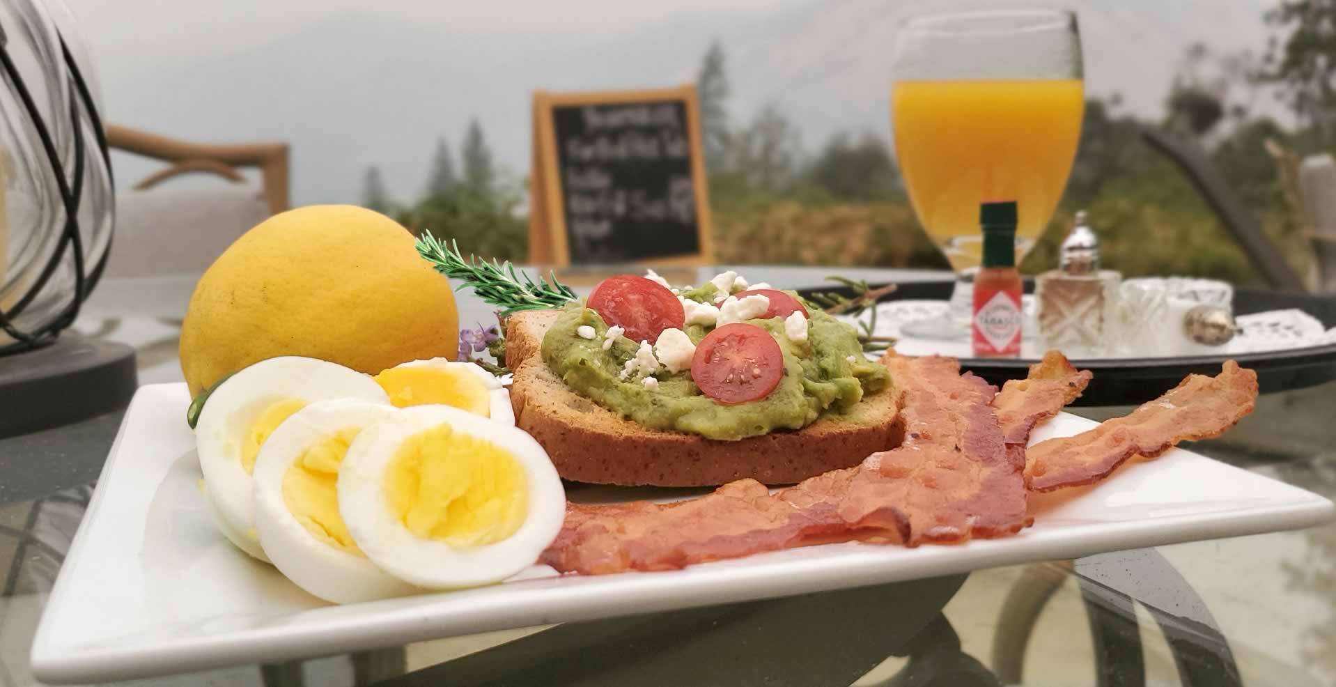 Bella Vista - eggs and avocado toast breakfast